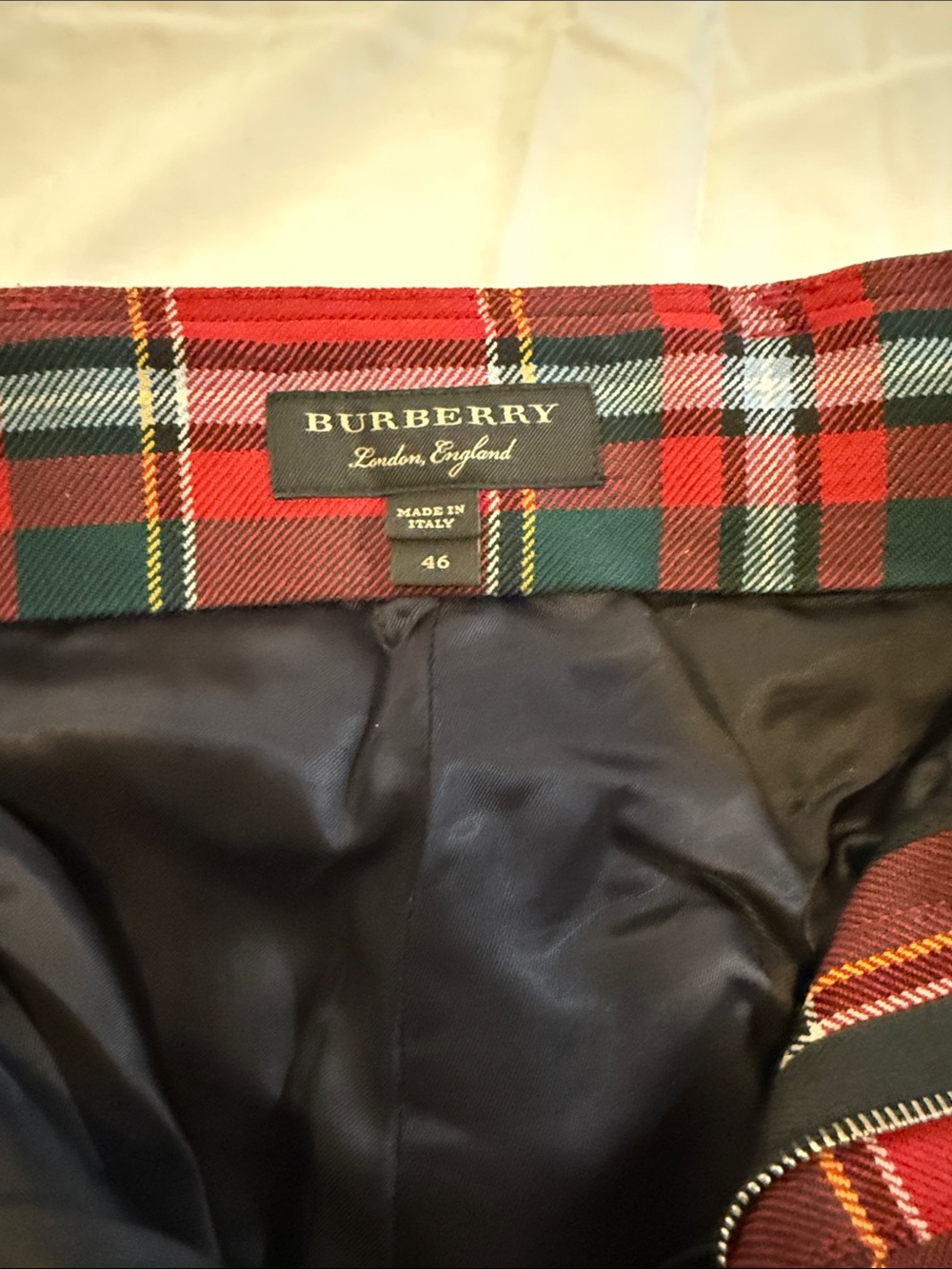 Burberry Red Green Plaid Skort-Legging - Picture 4 of 7